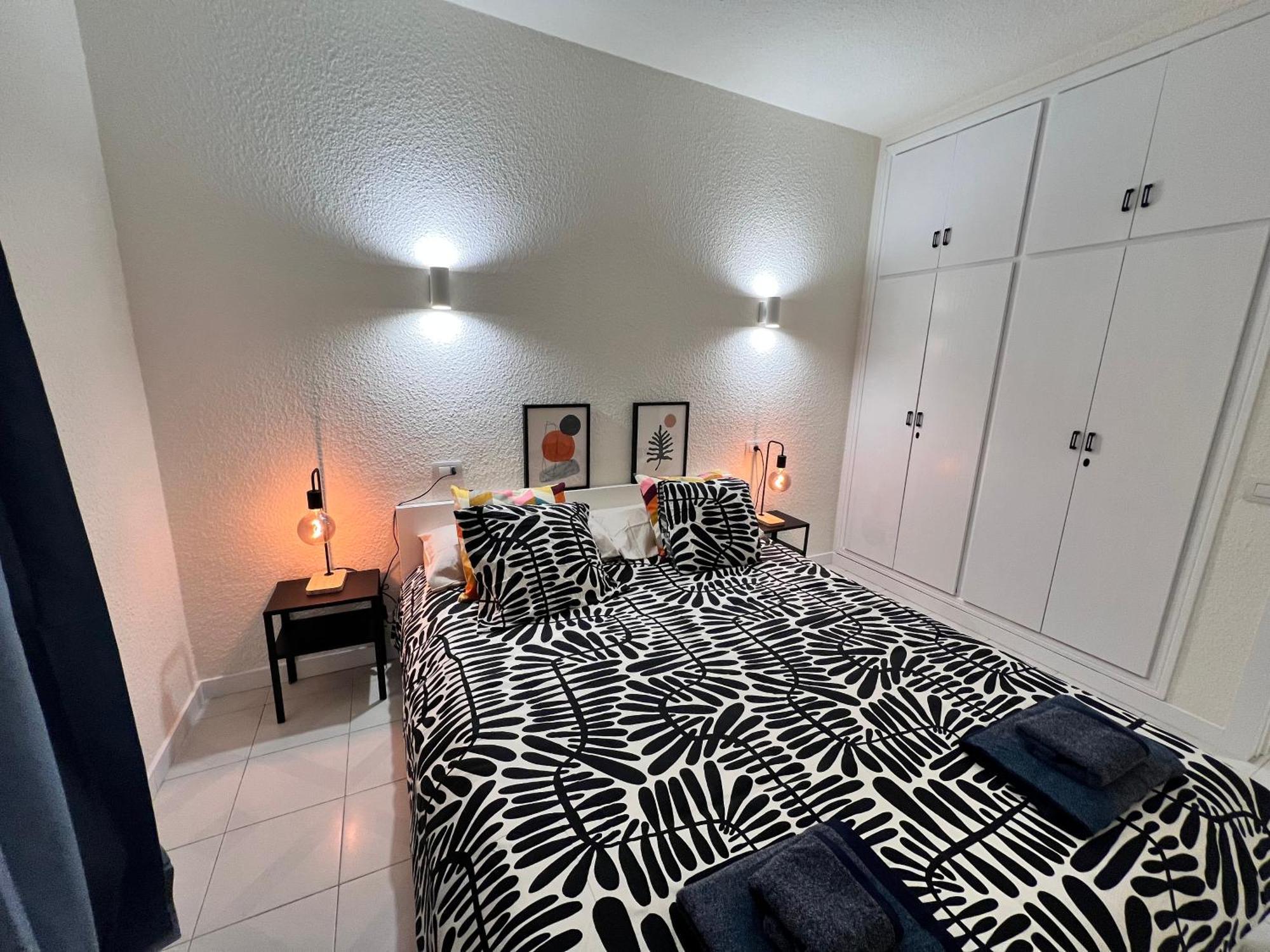 Seaview And Sunset Apartment Los Cristianos Los Cristianos  Bagian luar foto